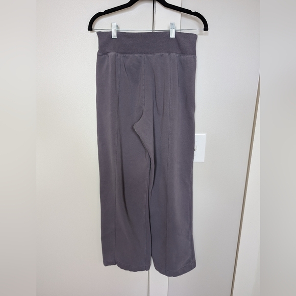 Athleta Retroplush Straight Leg Pant Purple sz S - Picture 7 of 9